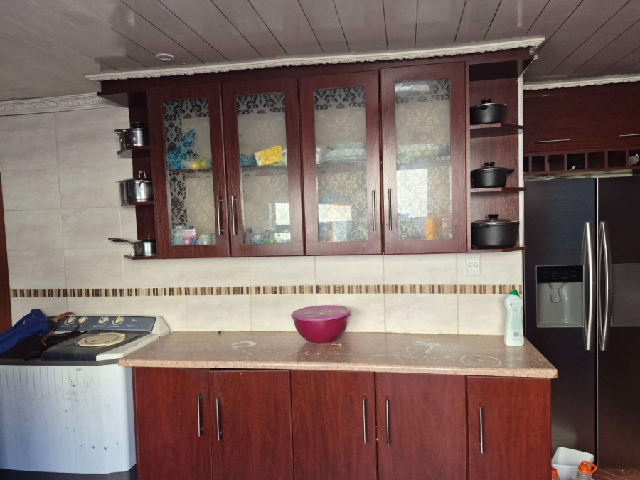 3 Bedroom Property for Sale in Zwide Eastern Cape